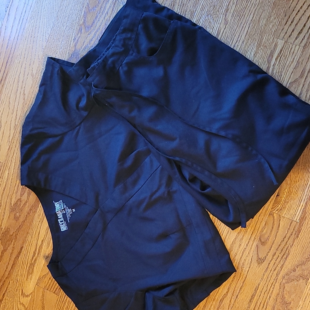 Black Grey's Anatomy Set Scrubs Size M and MP
